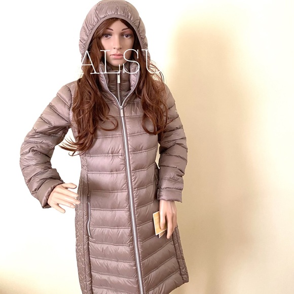 Michael Kors 🔥SALE!🔥 Hooded Packable Down Puffer Coat Taup 77T4377M82 - Picture 8 of 14